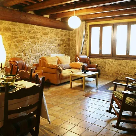 Holiday home Ca L'estrada Petit